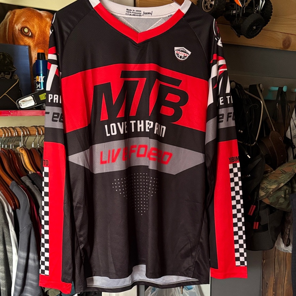 MTB Long Sleeve Jersey in Red and Black